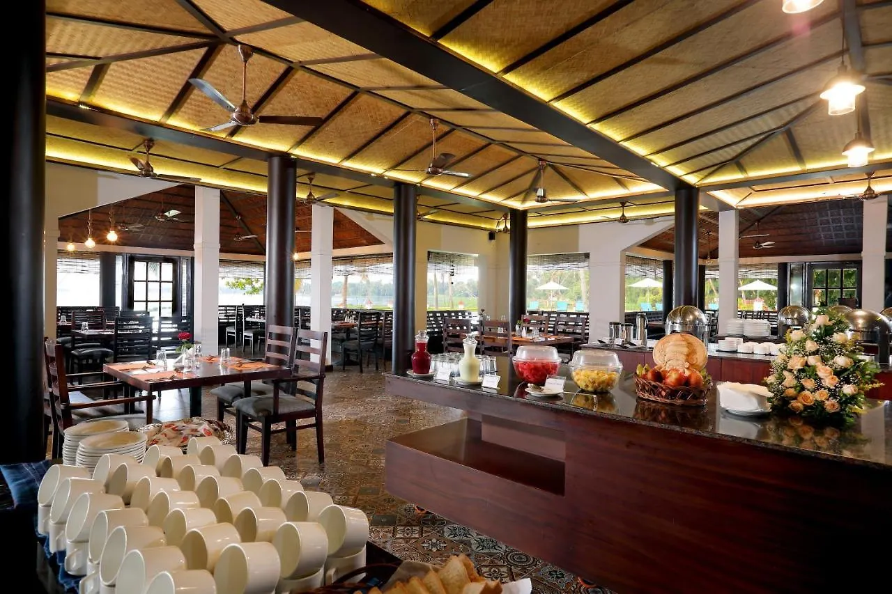 Resort The World Backwaters, Alleppey Kumarakom