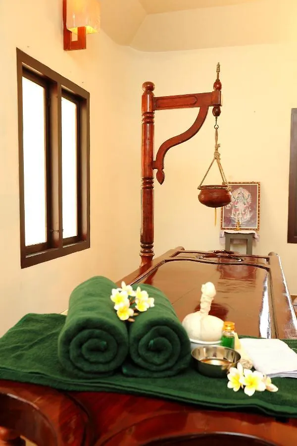 Resort The World Backwaters, Alleppey Kumarakom